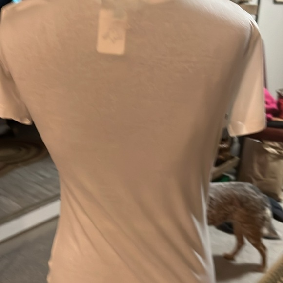 Small white V-neck polyester, cotton rayon blouse - Picture 3 of 4